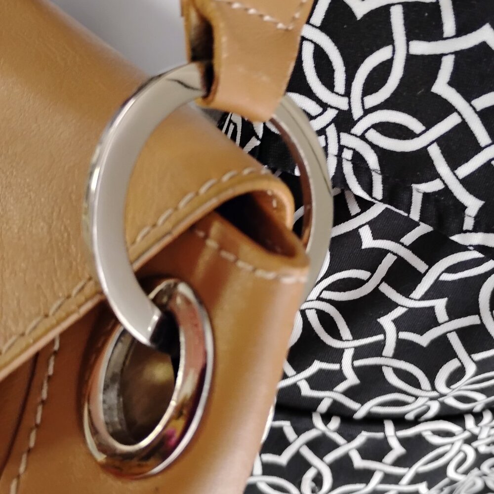 ❤️TODS Tod's Tan Leather Shoulder Bag Purse - Picture 8 of 10